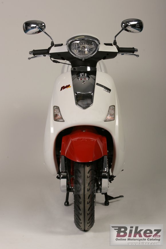 2009 Lambretta Pato 125 photo